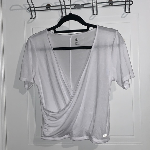 *BRAND NEW* White active t-shirt! - Picture 1 of 5